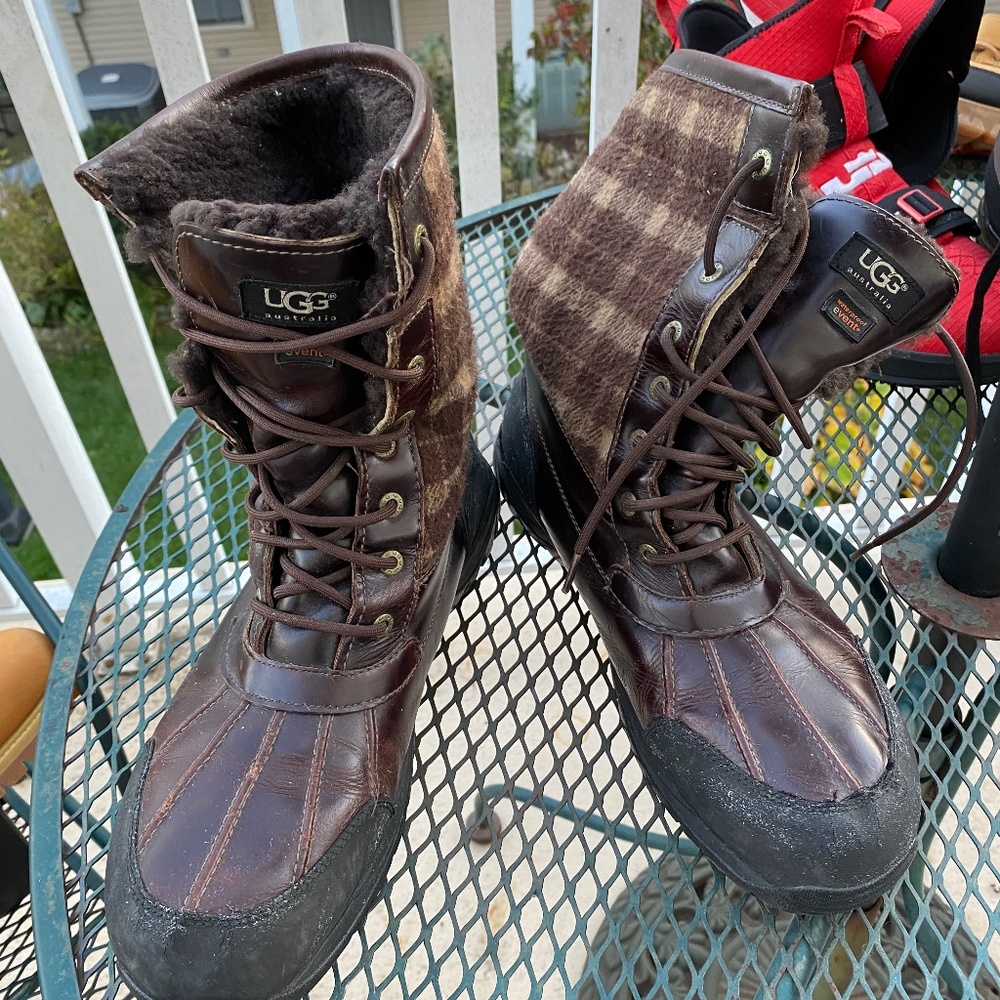 UGG boots size 15